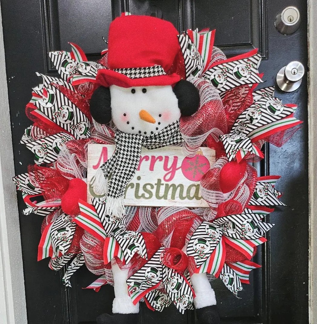 Frosty Merry Christmas Wreath