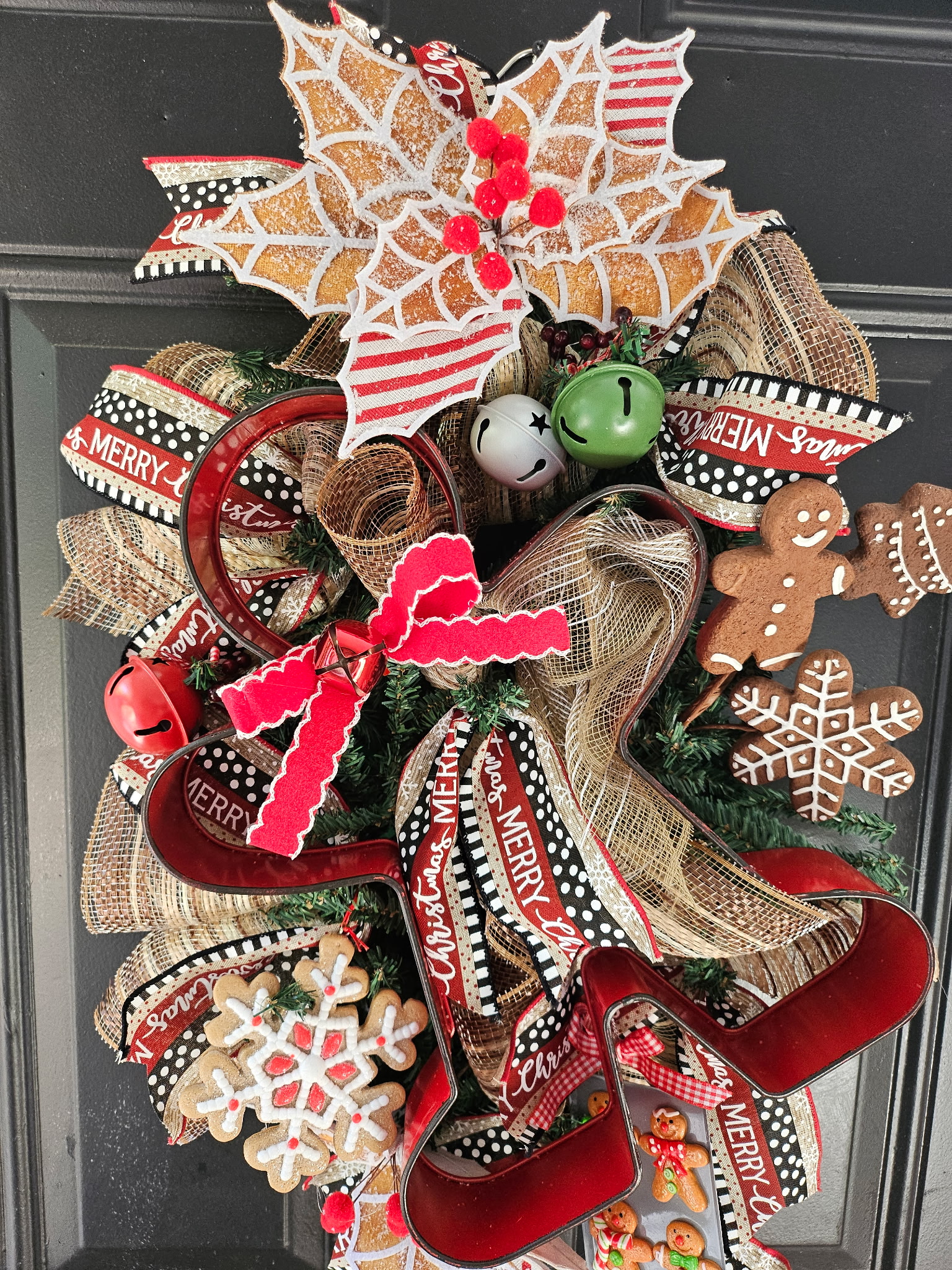 Christmas Gingerbread Wreath with Bells, Snowflakes & Holly Leaves image 3