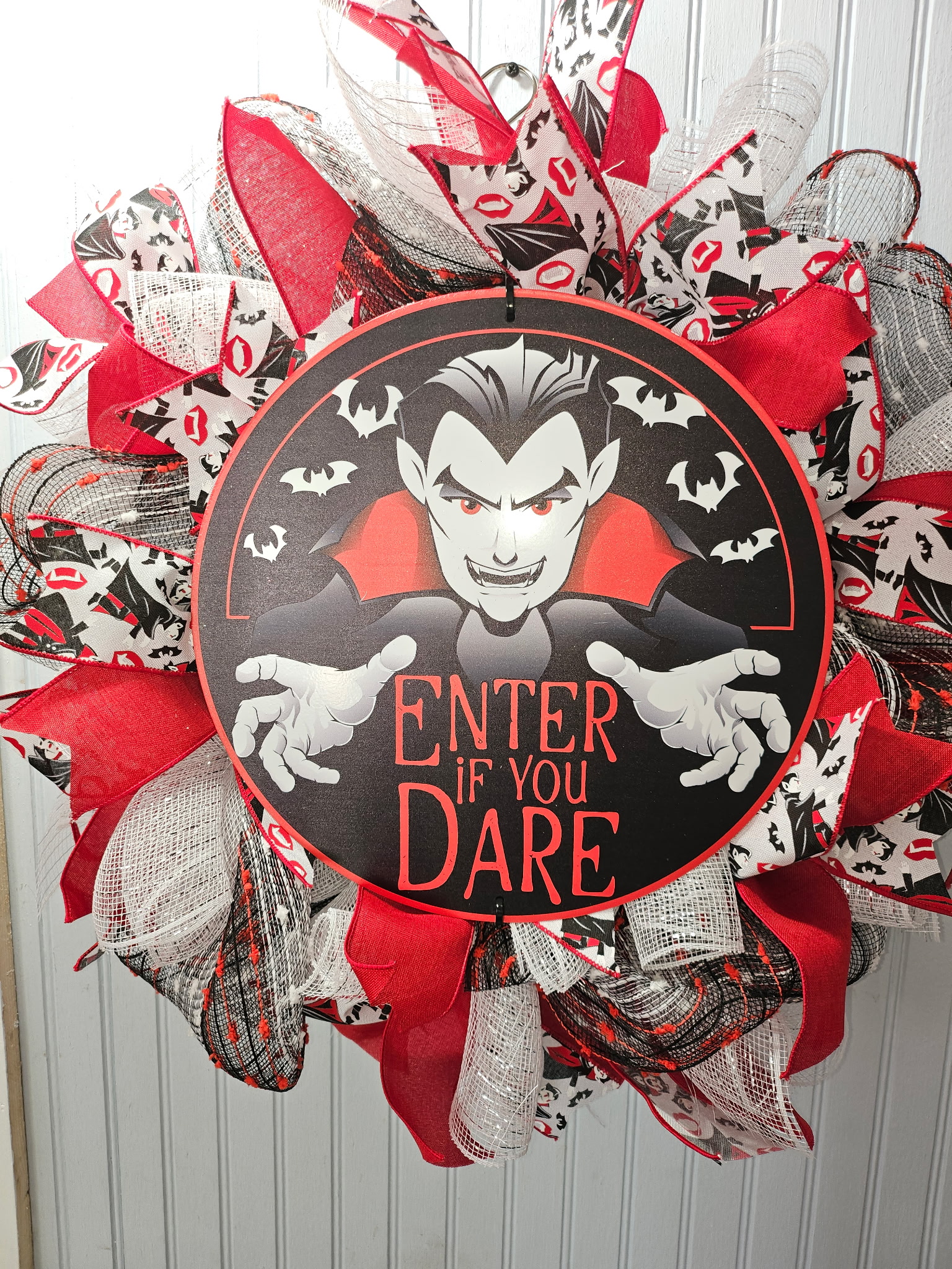 Enter If You Dare Vampire Halloween Wreath