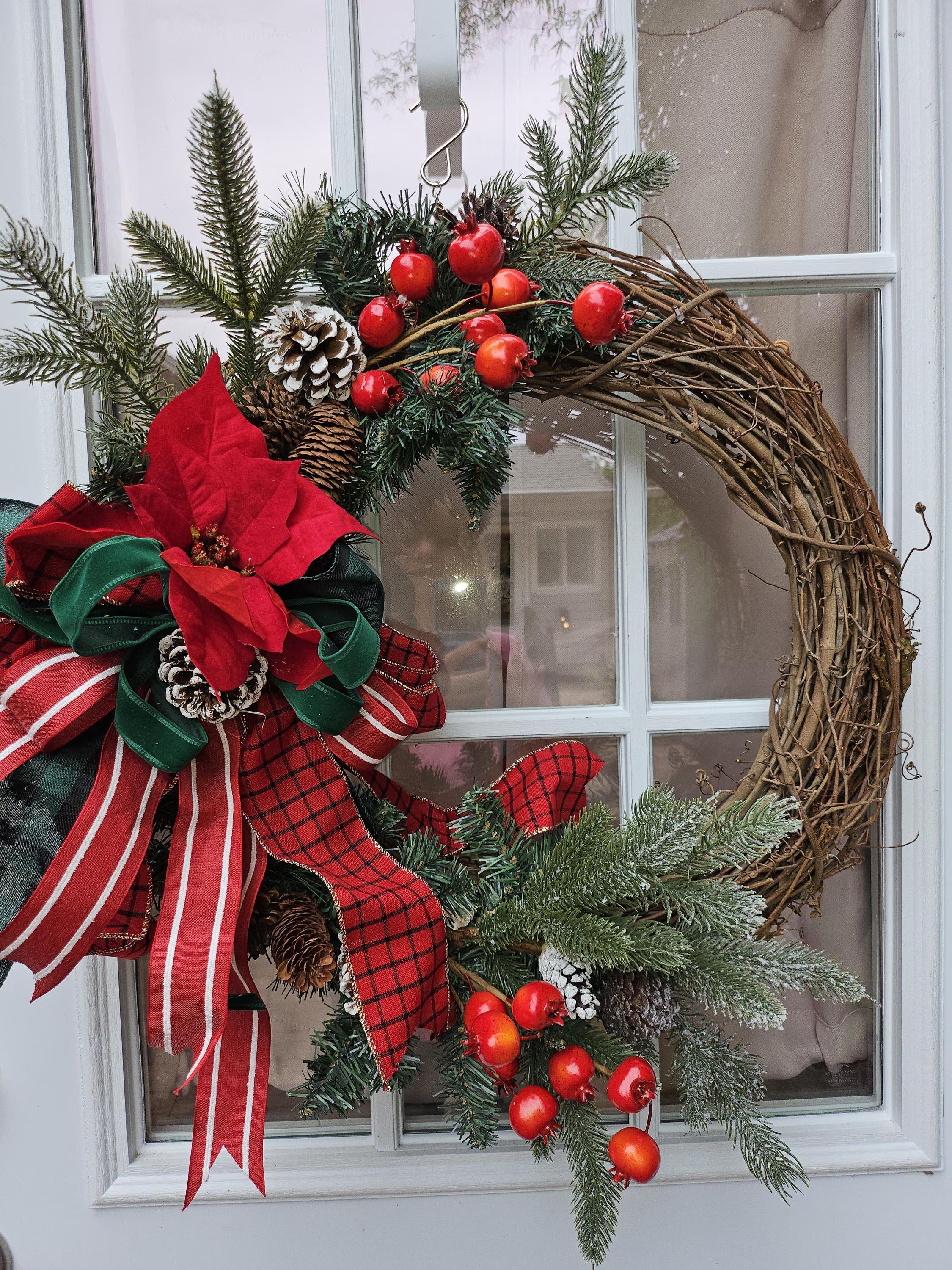Pine Cones & Berries Wreath image 4