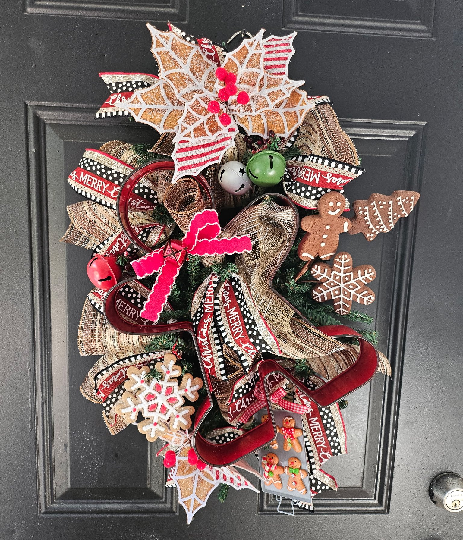 Christmas Gingerbread Wreath with Bells, Snowflakes & Holly Leaves